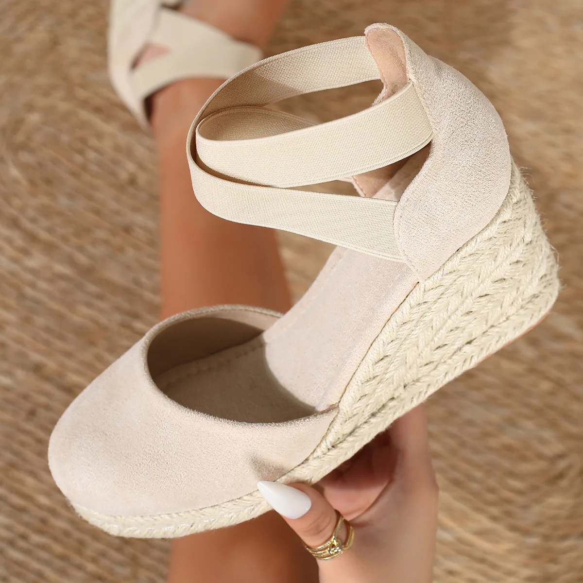 Женские эспадрильи на танкетке – обзор и цена Espadrille Slip On