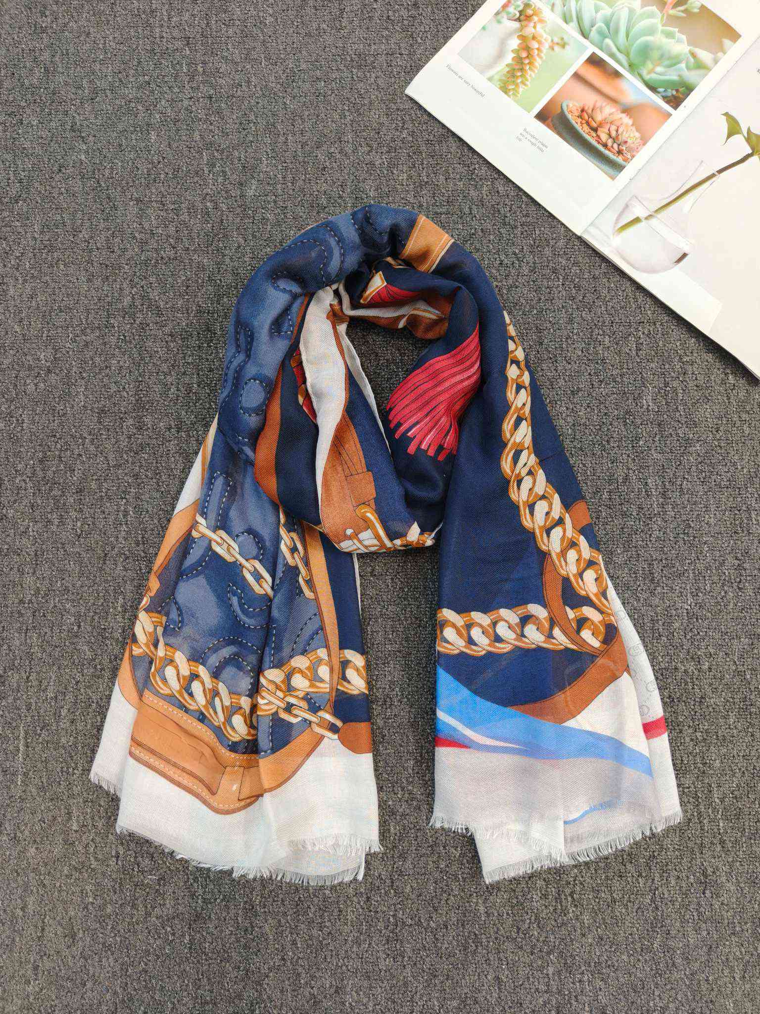 Оригинальный итальянский шарф  – обзор и цена Beach Towel Large